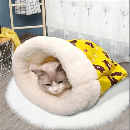 Warm Cat Sleeping Bag - Soft Tunnel Bed & Closed Pet House for Cats (2.5-7kg)